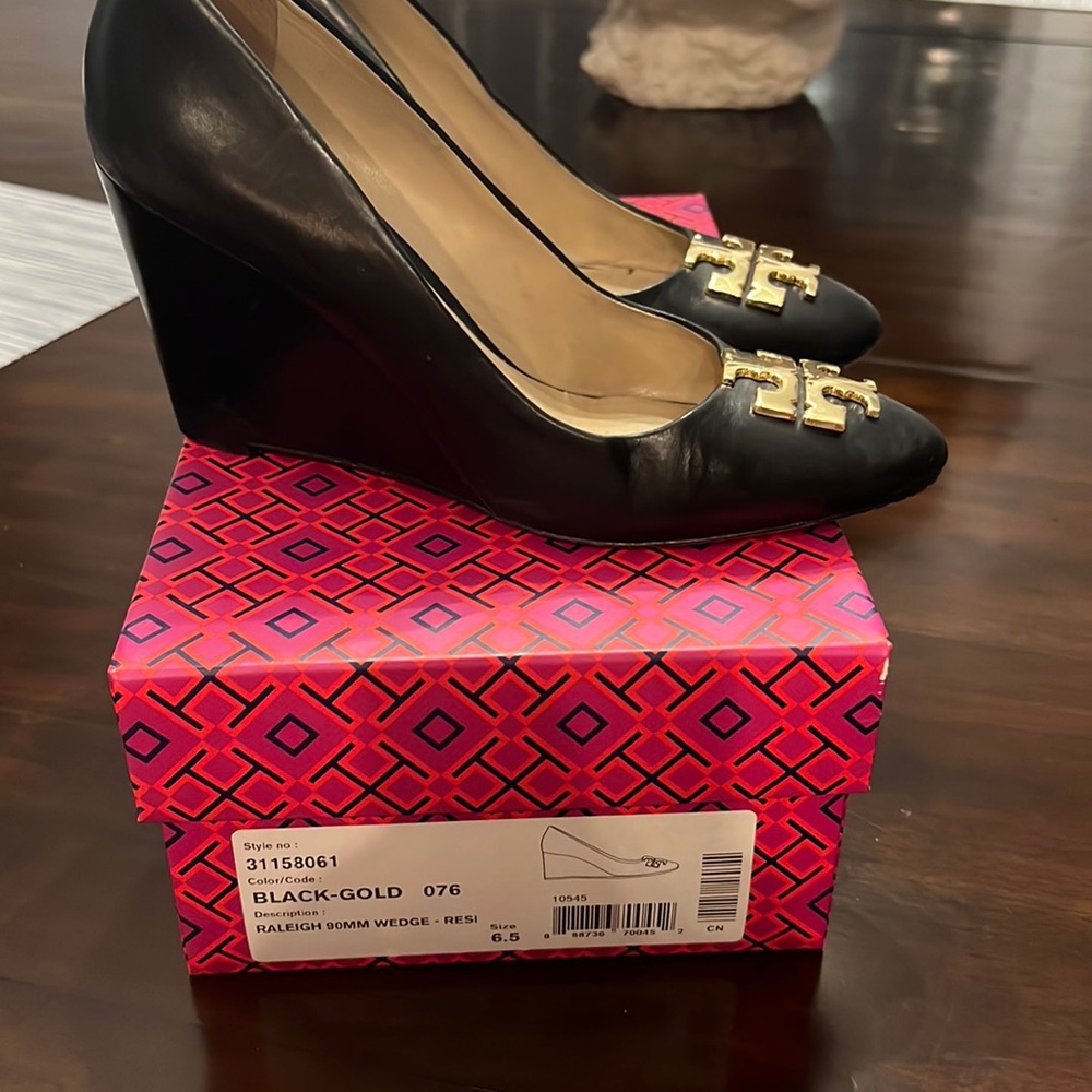 Tory Burch Raleigh wedge